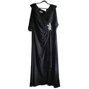 JJ's House Black Formal Dress Size 24W